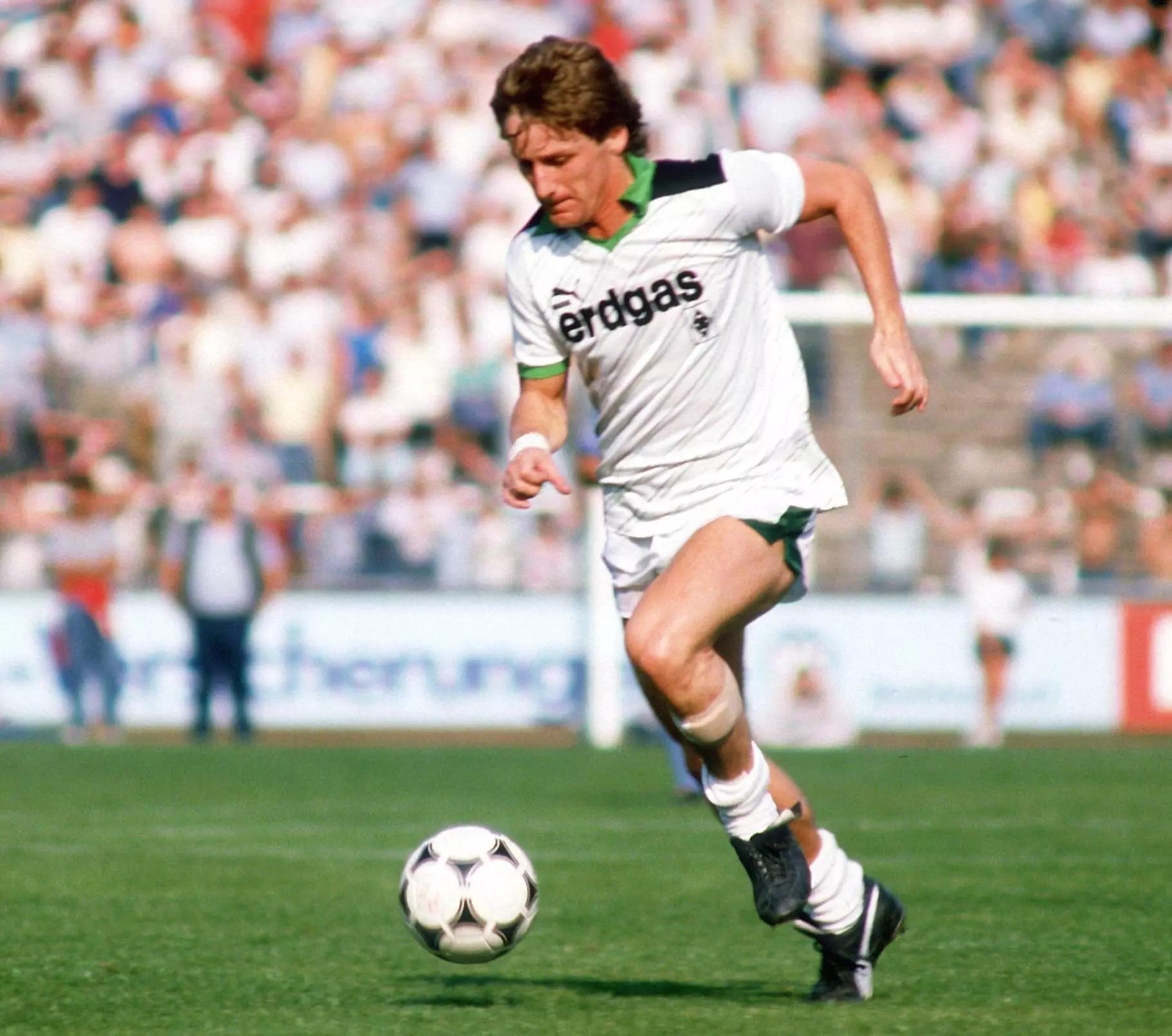 Borussia trauert um Frank Mill | Borussia Mönchengladbach | Offizielle Website