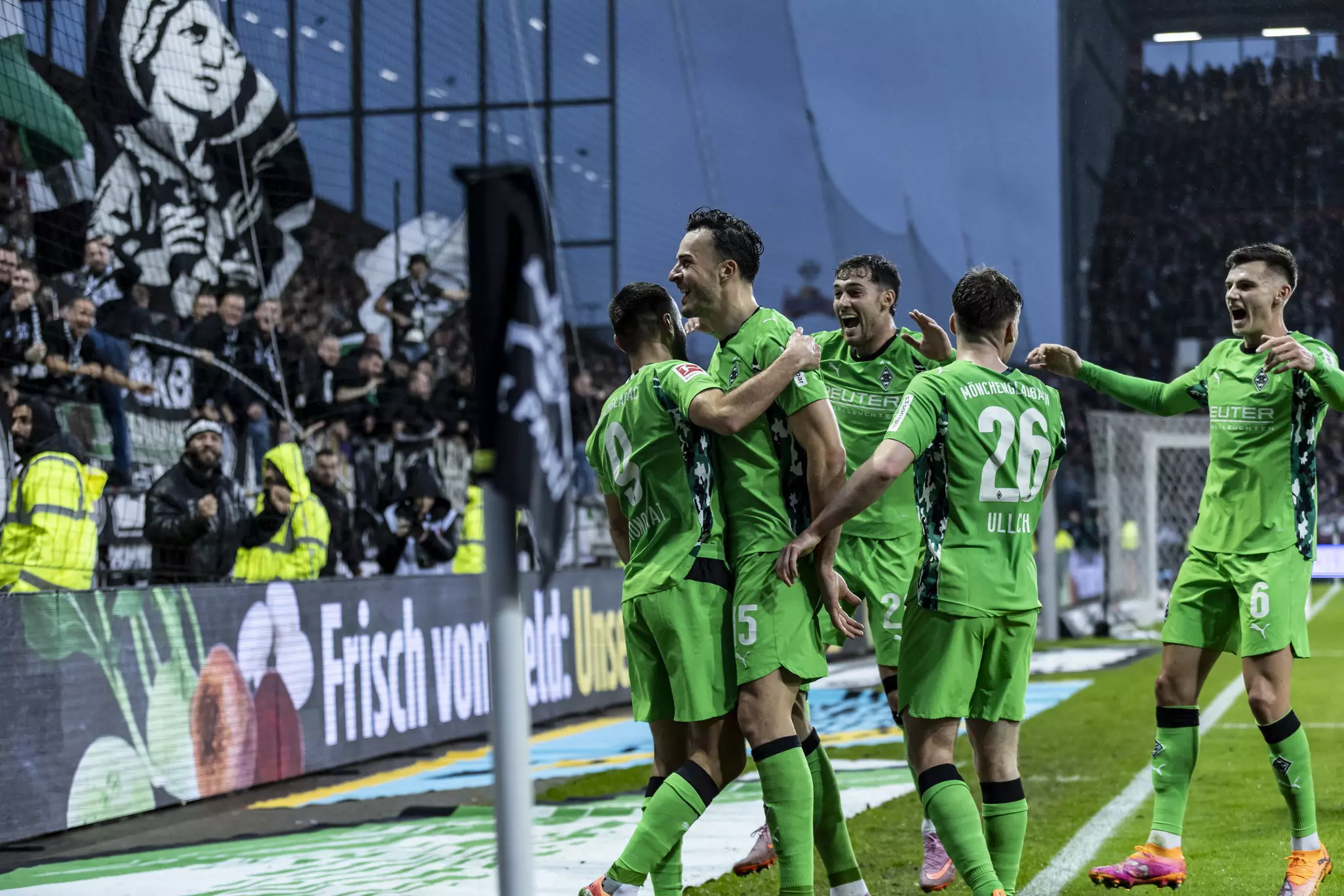 Borussia earn emphatic win over St. Pauli | Borussia Mönchengladbach |  Official Website