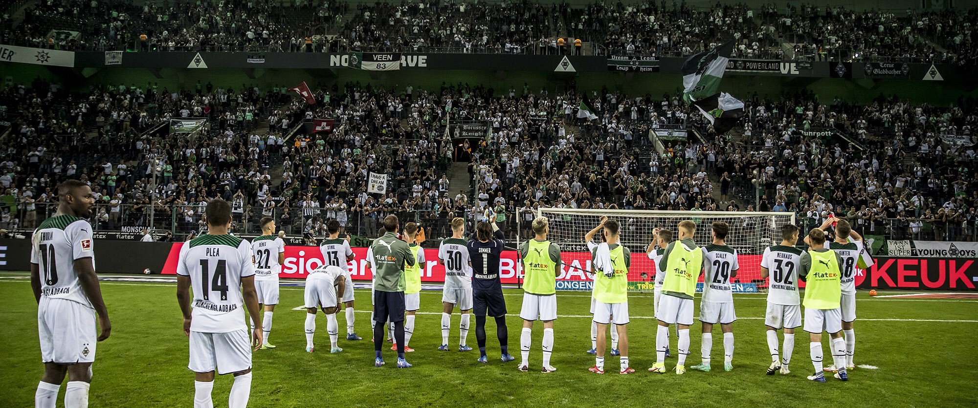 Ein spektakuläres Eröffnungsspiel mit verdienter Punkteteilung ...